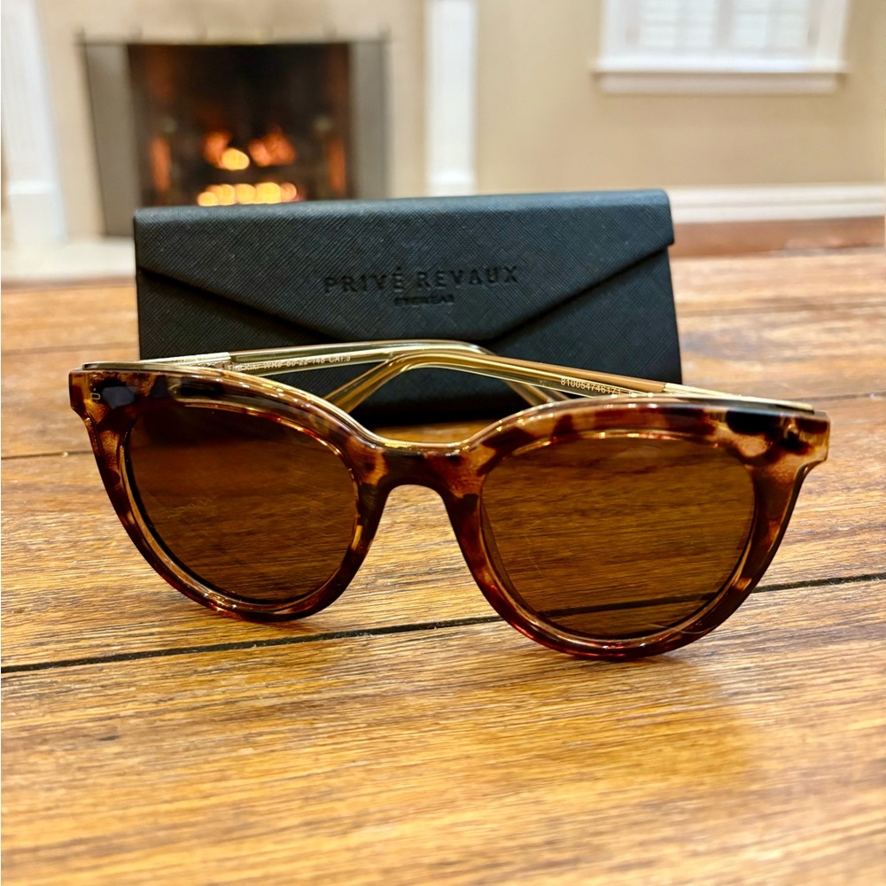 Prive Revaux Polarized Sunglasses - Brown and Gold “The Kiki” - New with case!